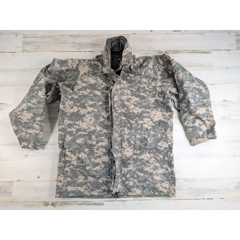 US Military ECWCS Gen II Parka Mens Medium Regular Universal Camo Goretex ACU